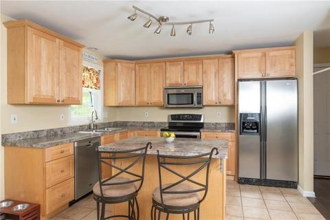1 Pinoak Dr, Exeter, RI 02822 photo 8