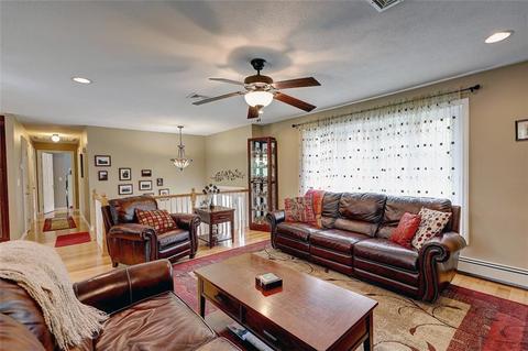 2 Dwight St, Cranston, RI 02921 photo 4