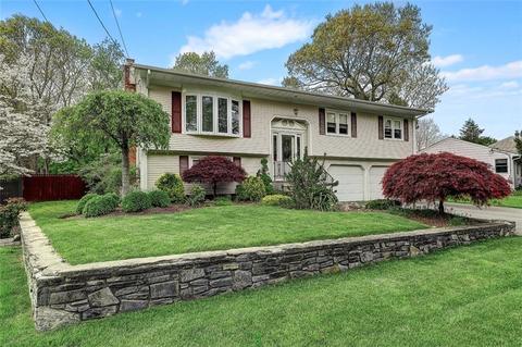 2 Dwight St, Cranston, RI 02921 photo 16