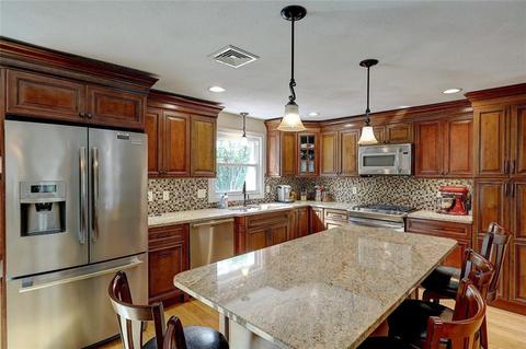 2 Dwight St, Cranston, RI 02921 photo 6