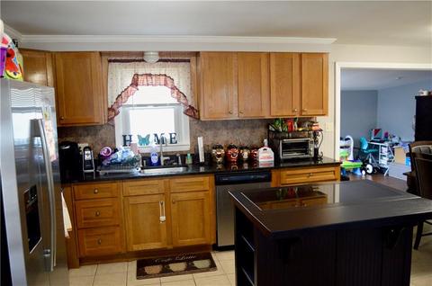 92 Read Ave, Coventry, RI 02816 photo 13