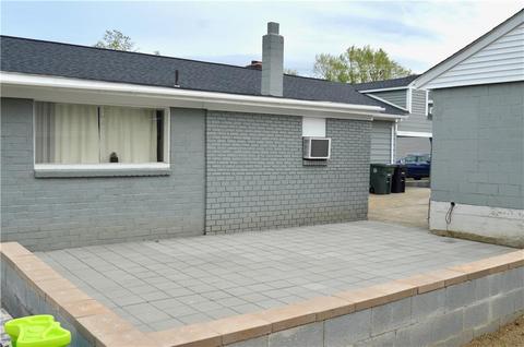 92 Read Ave, Coventry, RI 02816 photo 6