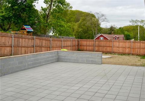 92 Read Ave, Coventry, RI 02816 photo 7
