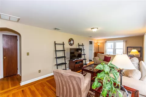 245 Chapmans Ave, Warwick, RI 02886 photo 3