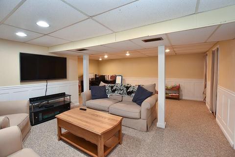 11 Burnside St, Warwick, RI 02886 photo 13