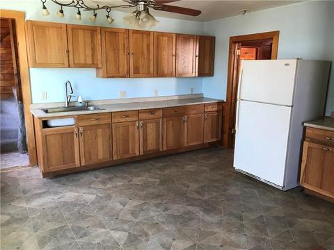 196 3rd Ave, Woonsocket, RI 02895 photo 6