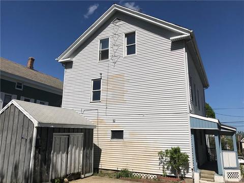 196 3rd Ave, Woonsocket, RI 02895 photo 4