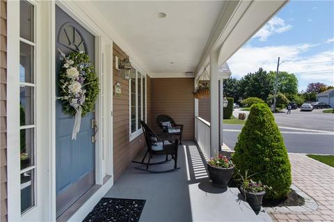 44 Sandra Ct, Bristol, RI 02809 photo 7