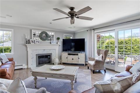 44 Sandra Ct, Bristol, RI 02809 photo 10