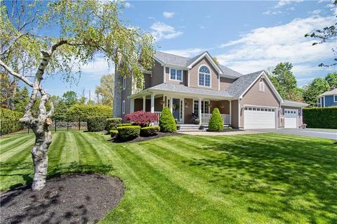 44 Sandra Ct, Bristol, RI 02809 photo 1