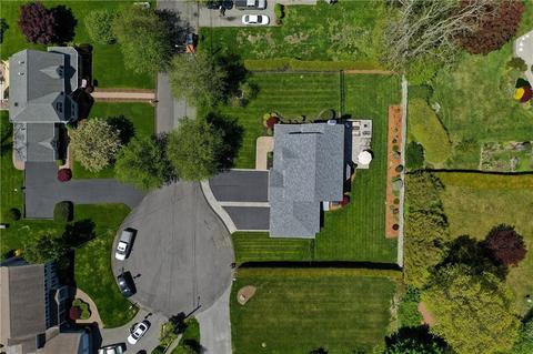 44 Sandra Ct, Bristol, RI 02809 photo 3