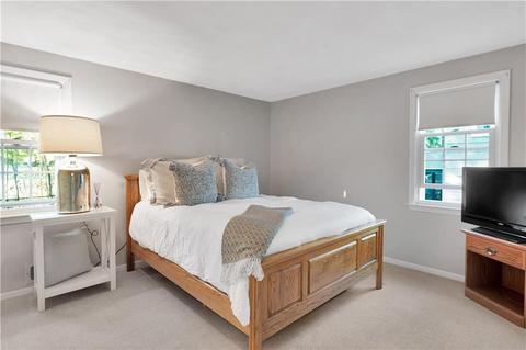 29 Haley Rd, Warwick, RI 02889 photo 17