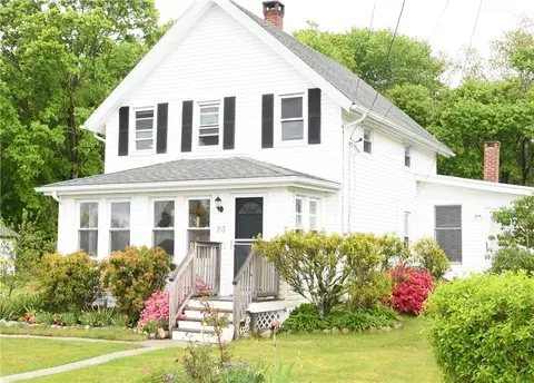 23 Washington Ave, Westerly, RI 02891 photo 1