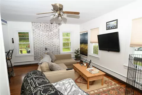 23 Washington Ave, Westerly, RI 02891 photo 10