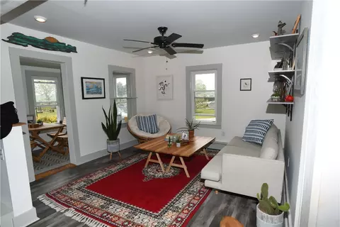 23 Washington Ave, Westerly, RI 02891 photo 12