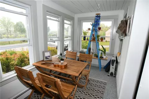 23 Washington Ave, Westerly, RI 02891 photo 6