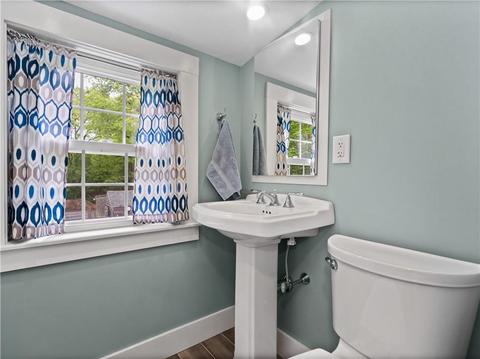 7 Sidney St, Plainville, MA 02762 photo 15