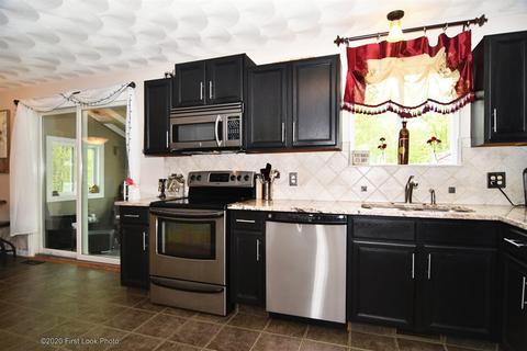 31 Eagle Dr, Hope, RI 02831 photo 7