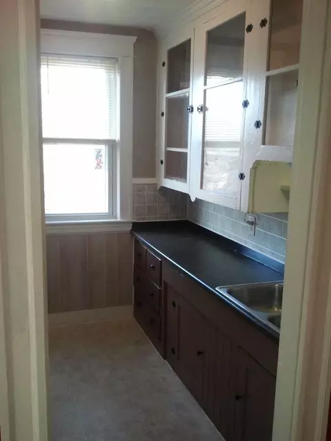 48 Cooper Ave, Woonsocket, RI 02895 photo 4