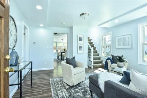 306 Bellman Ave, Warwick, RI 02889 photo 7