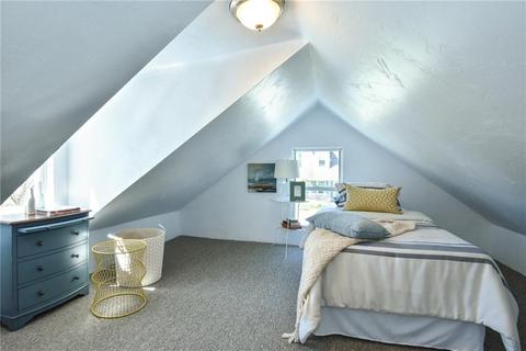 306 Bellman Ave, Warwick, RI 02889 photo 21