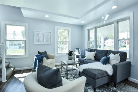 306 Bellman Ave, Warwick, RI 02889 photo 9