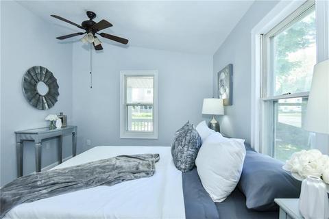 306 Bellman Ave, Warwick, RI 02889 photo 17