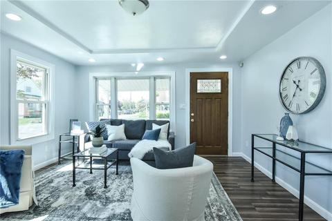 306 Bellman Ave, Warwick, RI 02889 photo 8