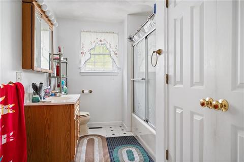 536 3rd Ave, Woonsocket, RI 02895 photo 11