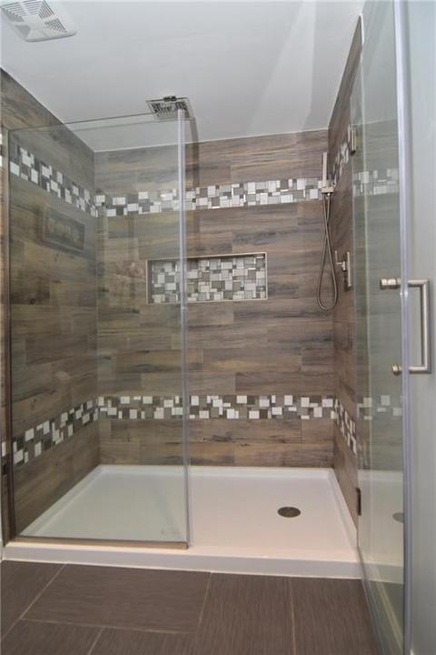 40 Oxford Ave, Woonsocket, RI 02895 photo 22