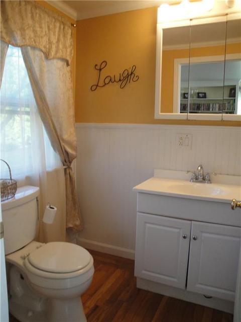 196 Harmony Ct, Warwick, RI 02889 photo 12