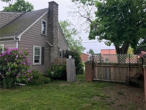196 Harmony Ct, Warwick, RI 02889 photo 5