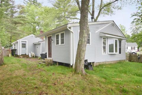 3 Airy Acres Dr, Glocester, RI 02814 photo 2