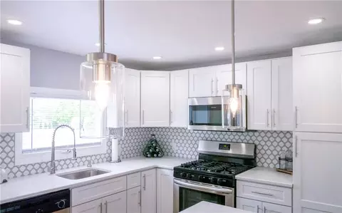 41 Chiswick Rd, Warwick, RI 02889 photo 16