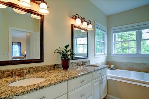 21 Bourque Rd, Cumberland, RI 02864 photo 34