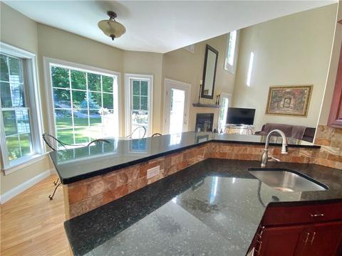 21 Bourque Rd, Cumberland, RI 02864 photo 9