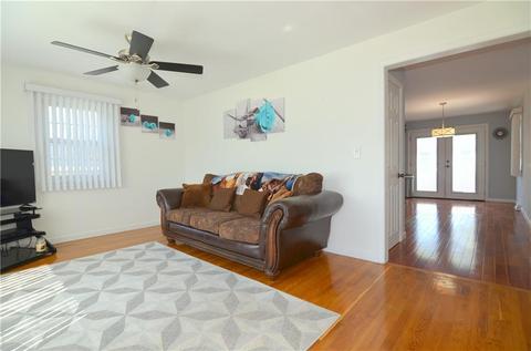 94 Lloyd Ave, Warwick, RI 02889 photo 11