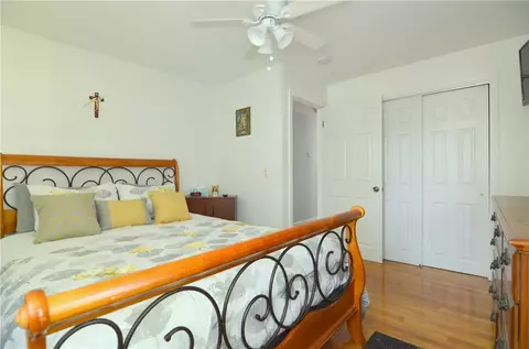 94 Lloyd Ave, Warwick, RI 02889 photo 12