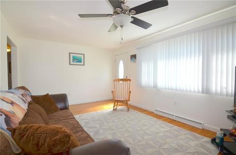 94 Lloyd Ave, Warwick, RI 02889 photo 9