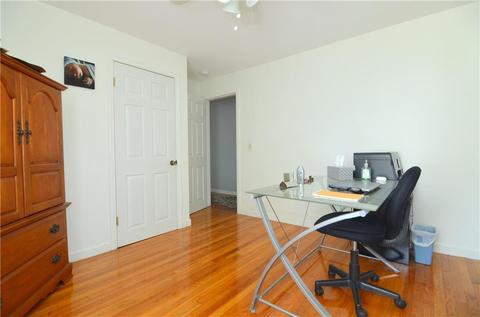 94 Lloyd Ave, Warwick, RI 02889 photo 14