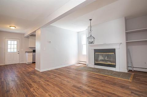 25 Morton St, Woonsocket, RI 02895 photo 6
