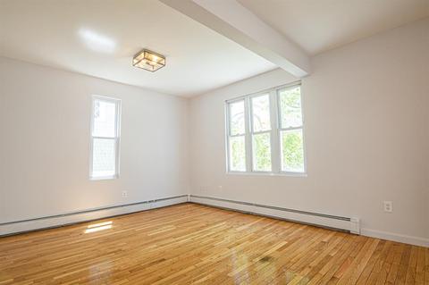 25 Morton St, Woonsocket, RI 02895 photo 11