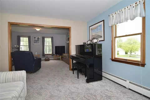 36 Michael Dr, Bristol, RI 02809 photo 12