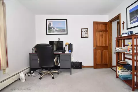 36 Michael Dr, Bristol, RI 02809 photo 21