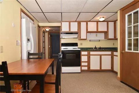 36 Michael Dr, Bristol, RI 02809 photo 24