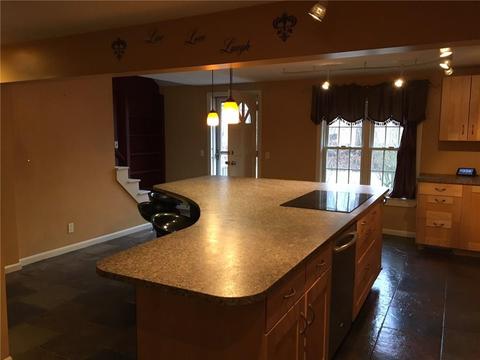 35 Westcott Rd, Scituate, RI 02857 photo 4