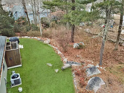 30 Captains Dr, Westerly, RI 02891 photo 12