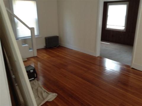 79 Abbott Ave, Warwick, RI 02886 photo 3
