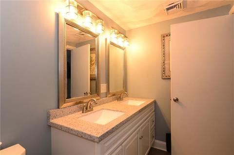 20 Honeysuckle Rd, Warwick, RI 02888 photo 13