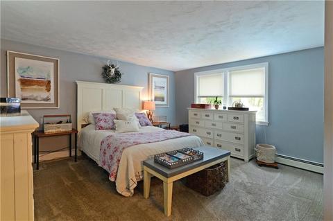 20 Honeysuckle Rd, Warwick, RI 02888 photo 10